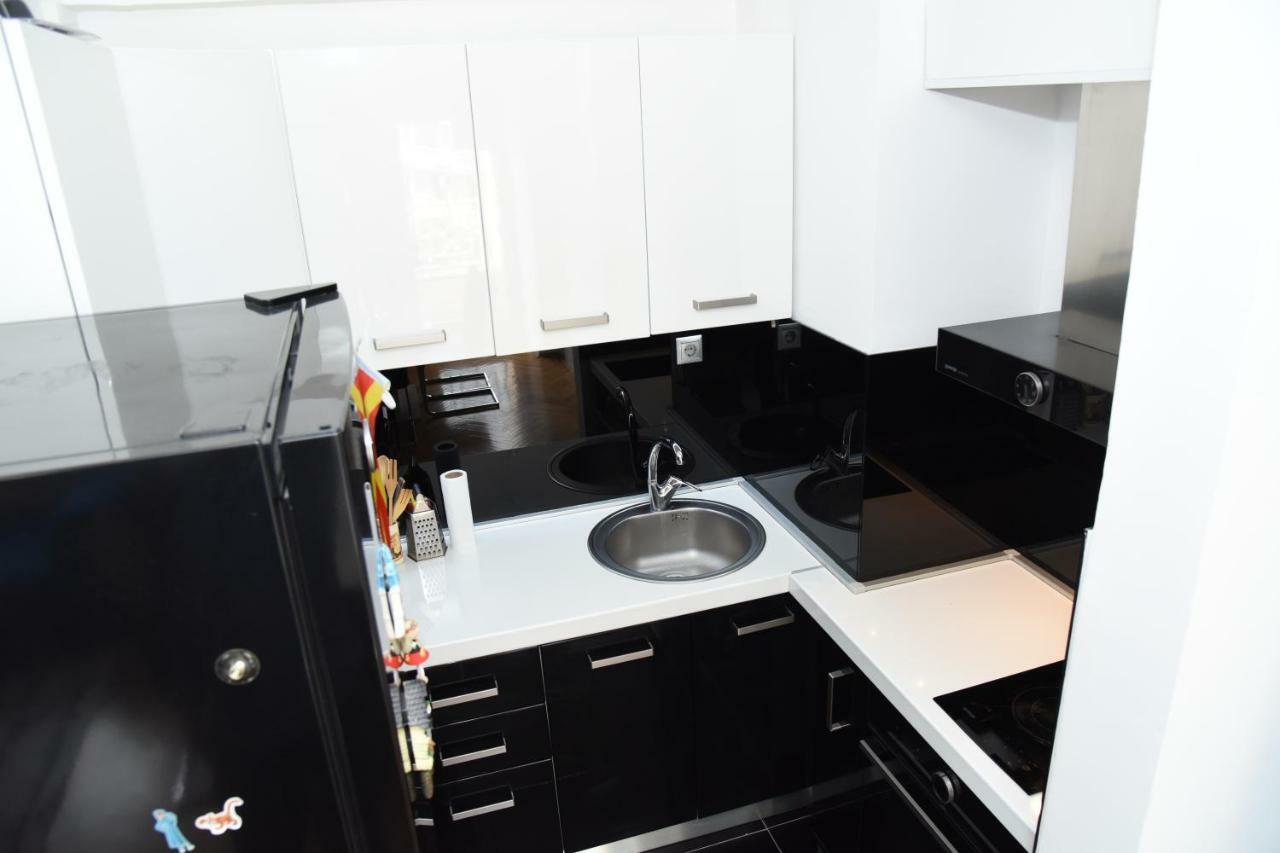 Kiara Apartments Скопие Екстериор снимка