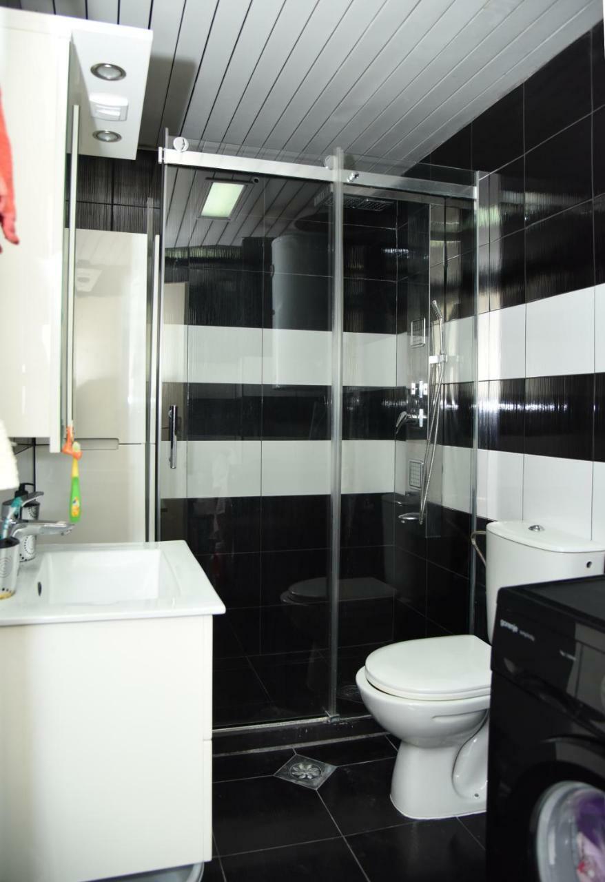 Kiara Apartments Скопие Екстериор снимка